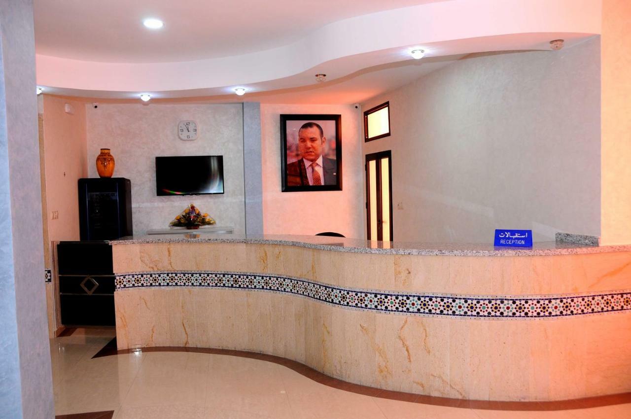 Hotel Al Madina Safi Bagian luar foto