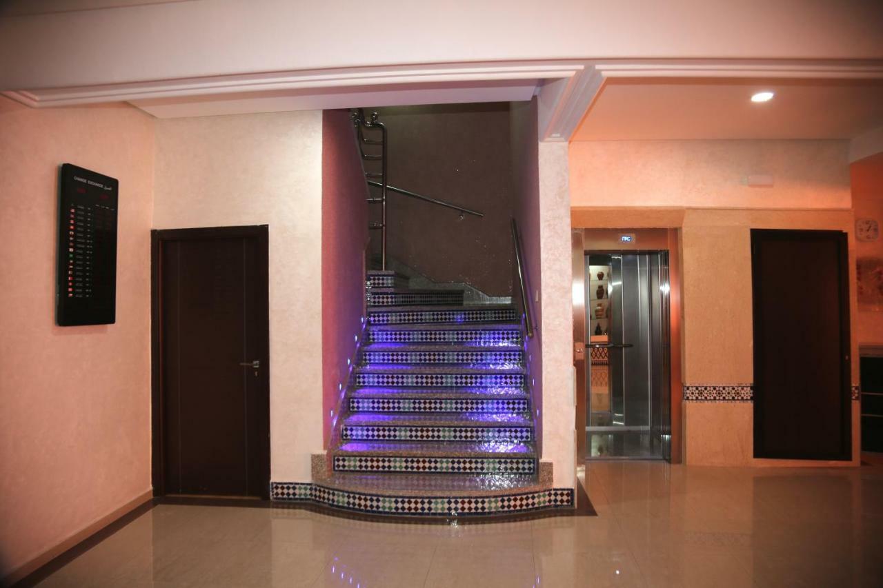 Hotel Al Madina Safi Bagian luar foto